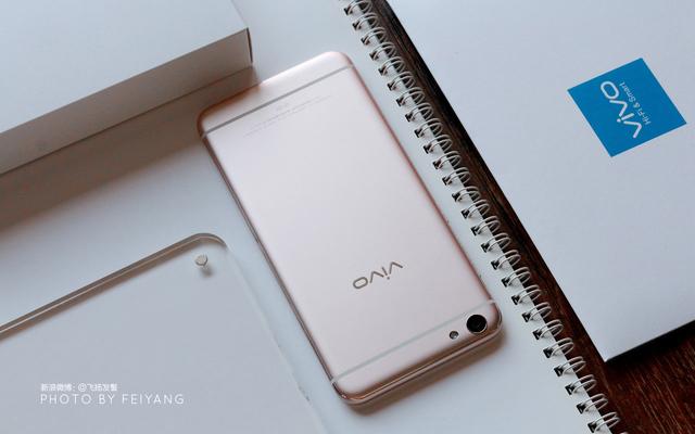 不仅只有美颜自拍 宋仲基的爱机vivo X7「体验」